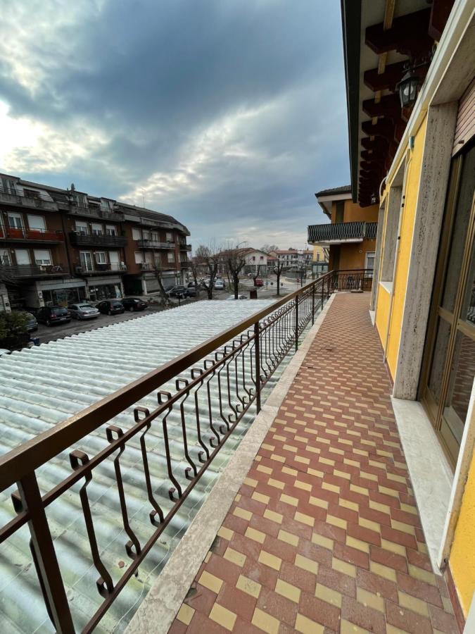 Orchidea 1 Hotel Peschiera del Garda Bagian luar foto